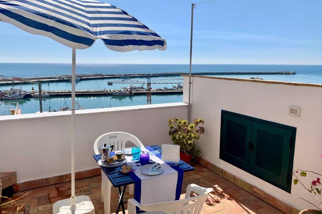 La Casa Del Pescatore Шакка Экстерьер фото