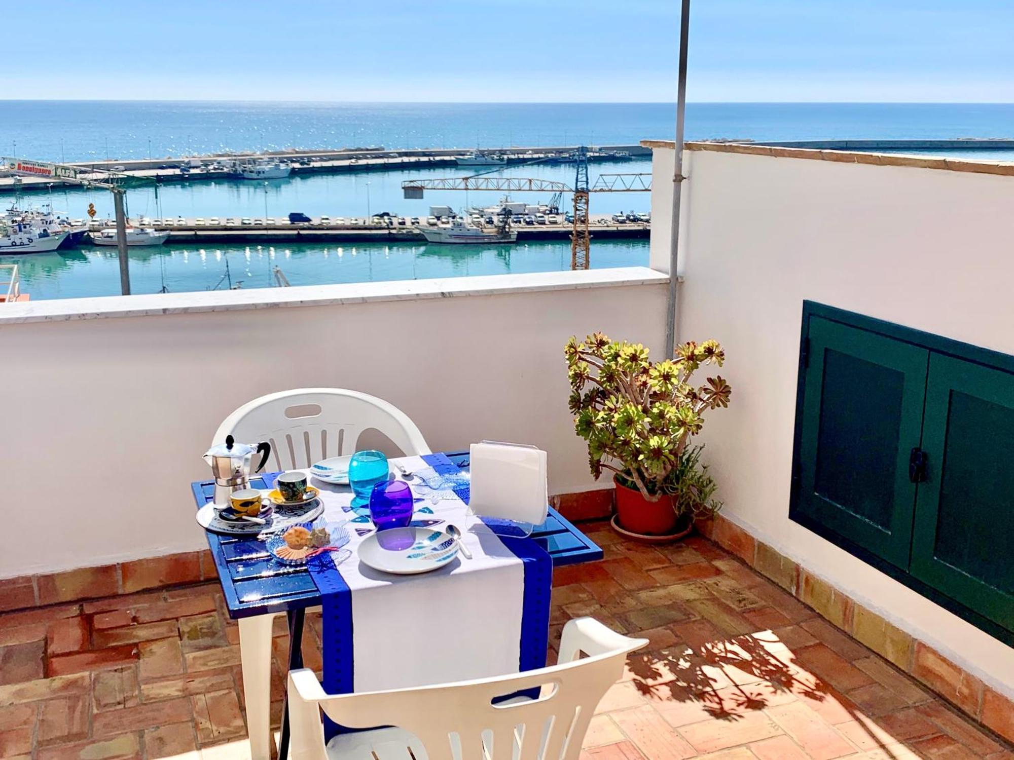 La Casa Del Pescatore Шакка Экстерьер фото
